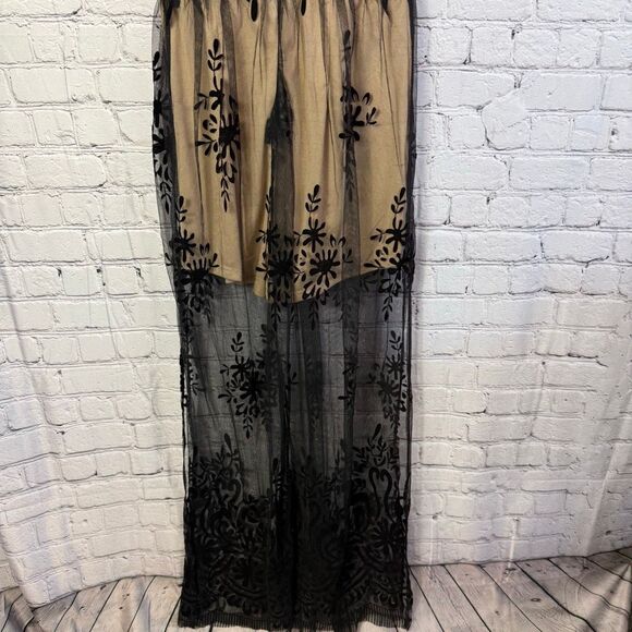 Lace Romper Dress Black and Nude Size Small Nwt - Picture 8 of 10